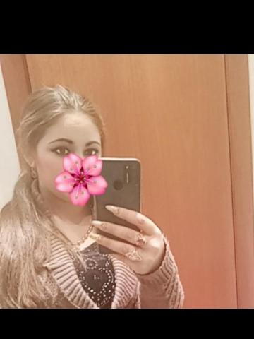 Зина Каштановая